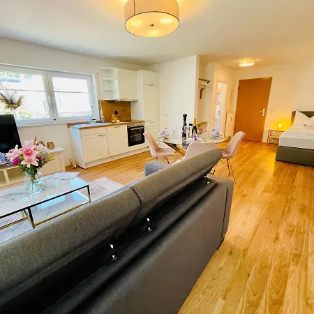 Apartment Ferien-apartment Silberweide - Mit Priv Strandzugang Friedrichshafen